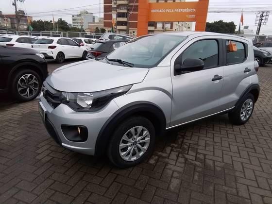 FIAT MOBI 1.0 EVO FLEX LIKE. MANUAL FIAT MOBI 1.0 EVO FLEX LIKE. MANUAL